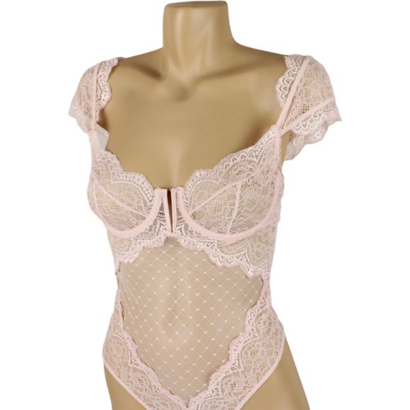 NWT Ann Summers Thong Teddy Small The Pleasing Body Pink Lace Ruffles V Wire T75 - Picture 3 of 10
